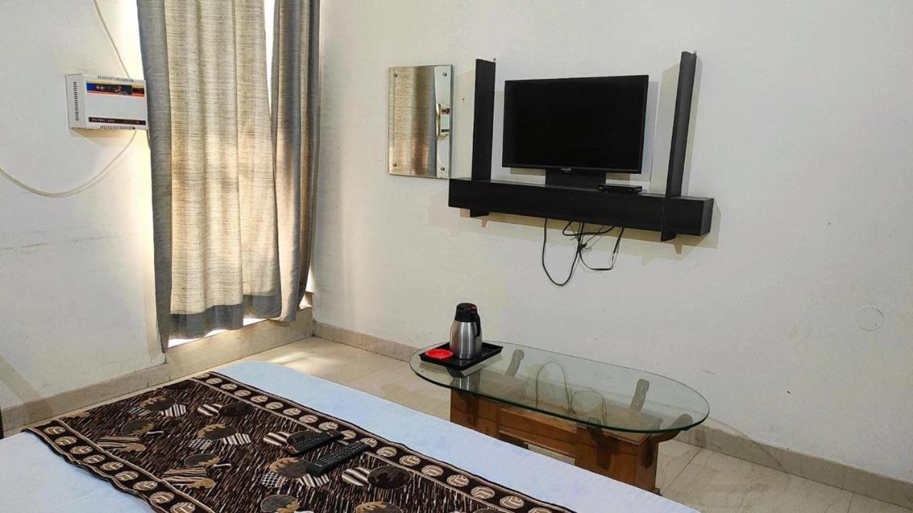 Sk Palace Hotel *